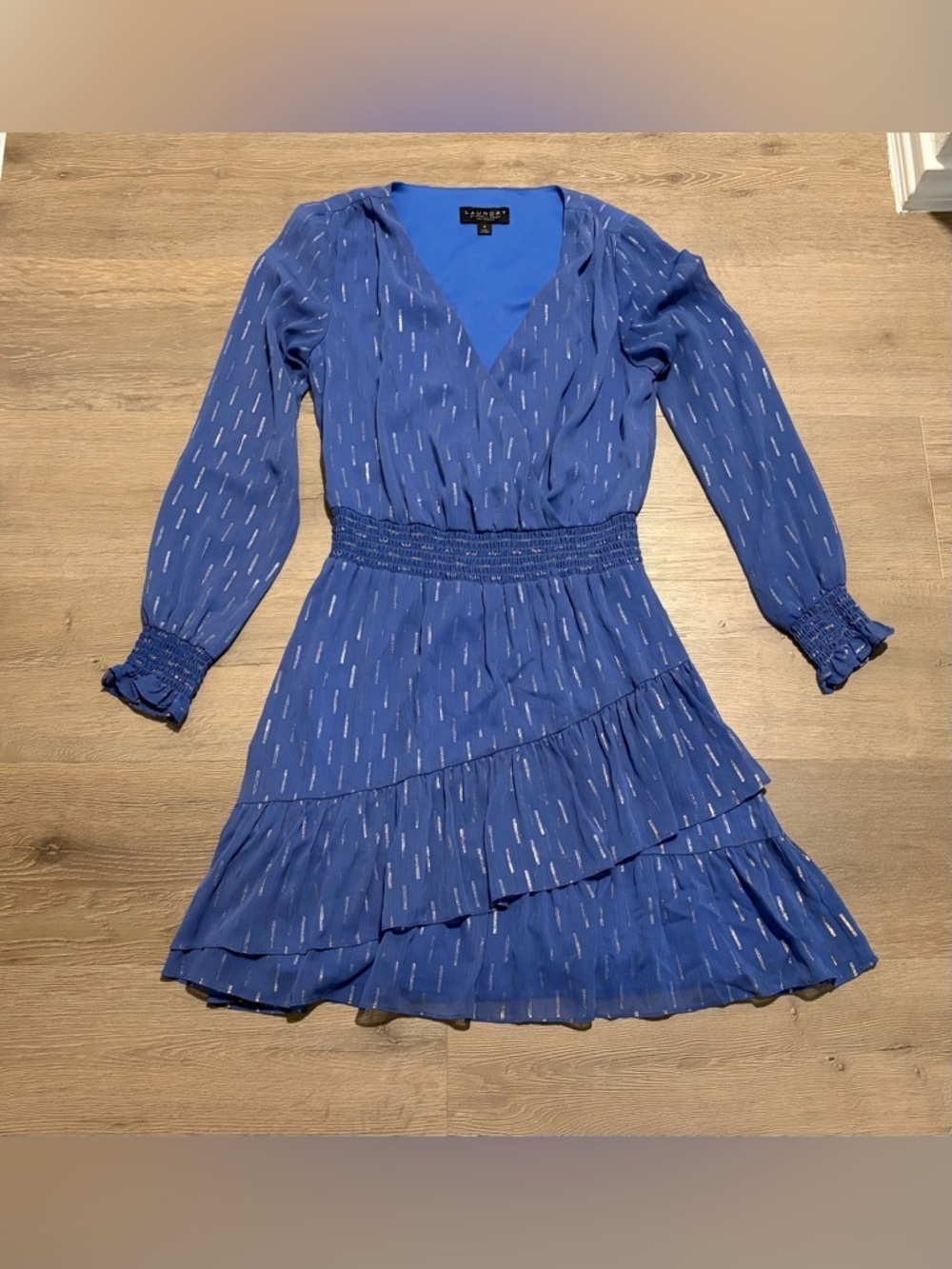 Laundry By Shelli Segal Blue Long-Sleeve Tiered Wrap Dress with Metallic Detail